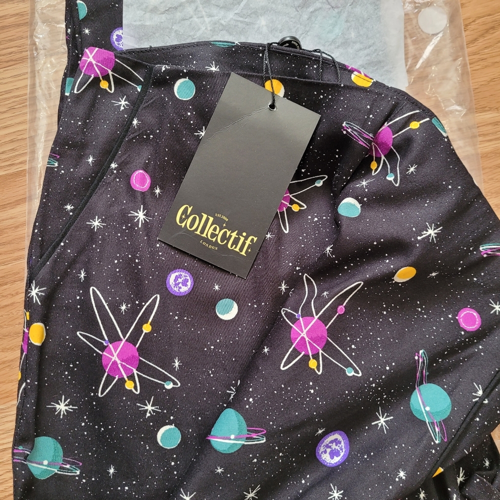 Collectif NWT Galaxy Dreamer Pants sz12
